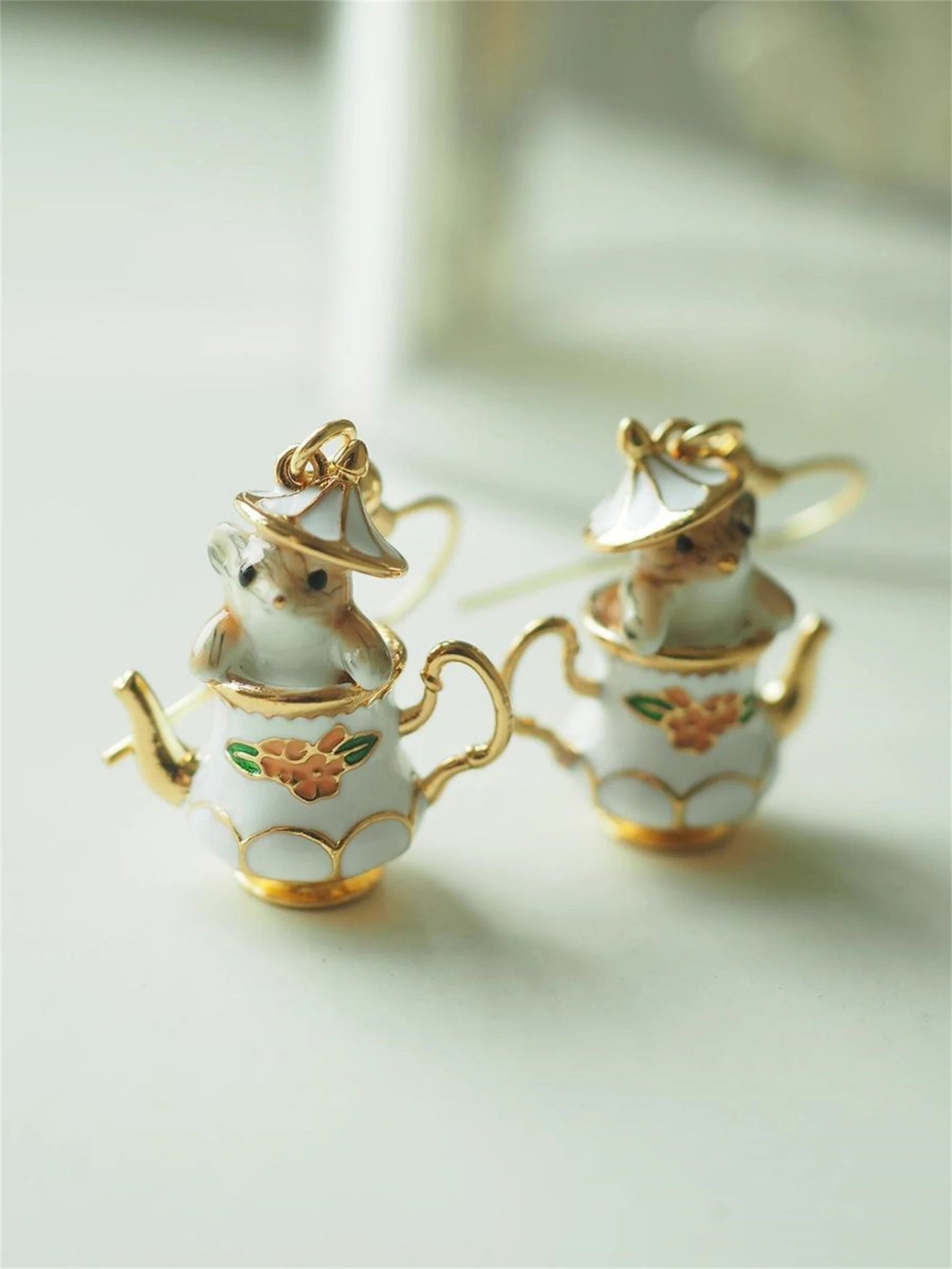 🎁Mouse In My Teapot Earrings Set