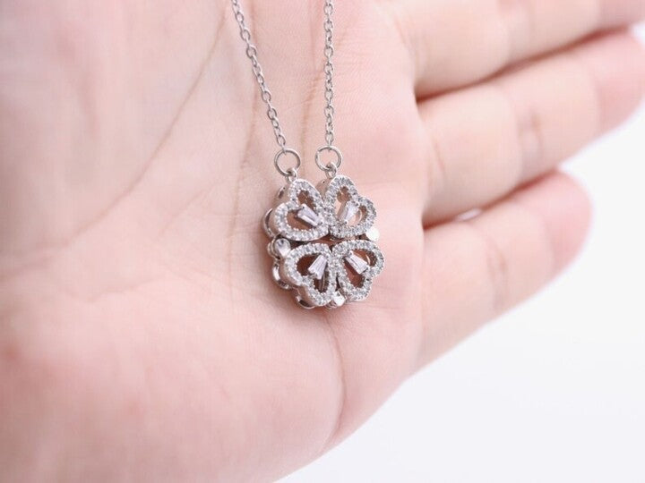 ☘Four-Leaf Heart Shape Necklace🎁The Best Gifts For Your Loved Ones