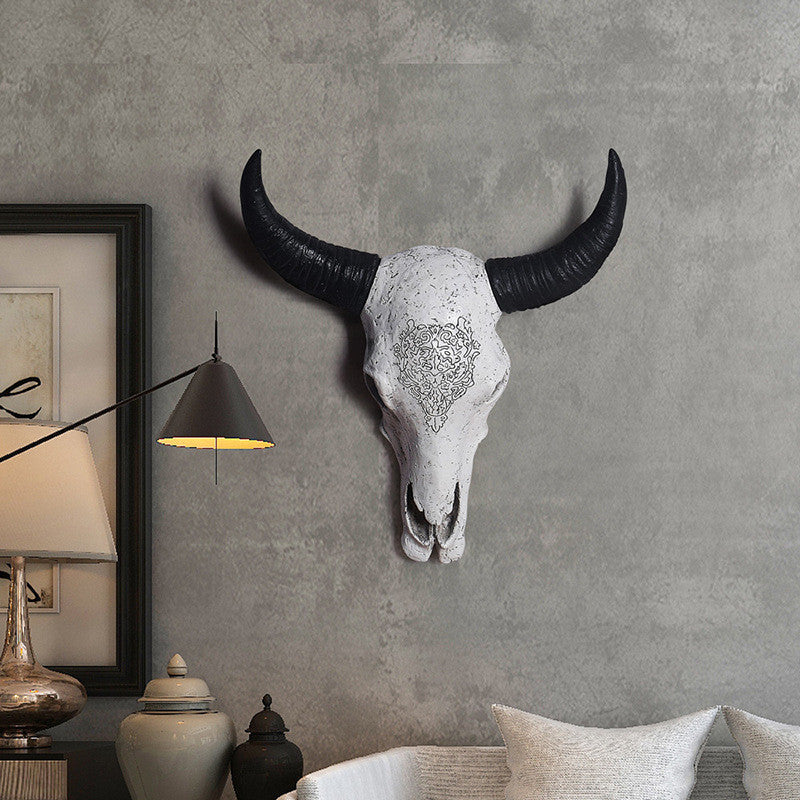 Retro cowhead skull wall hanging