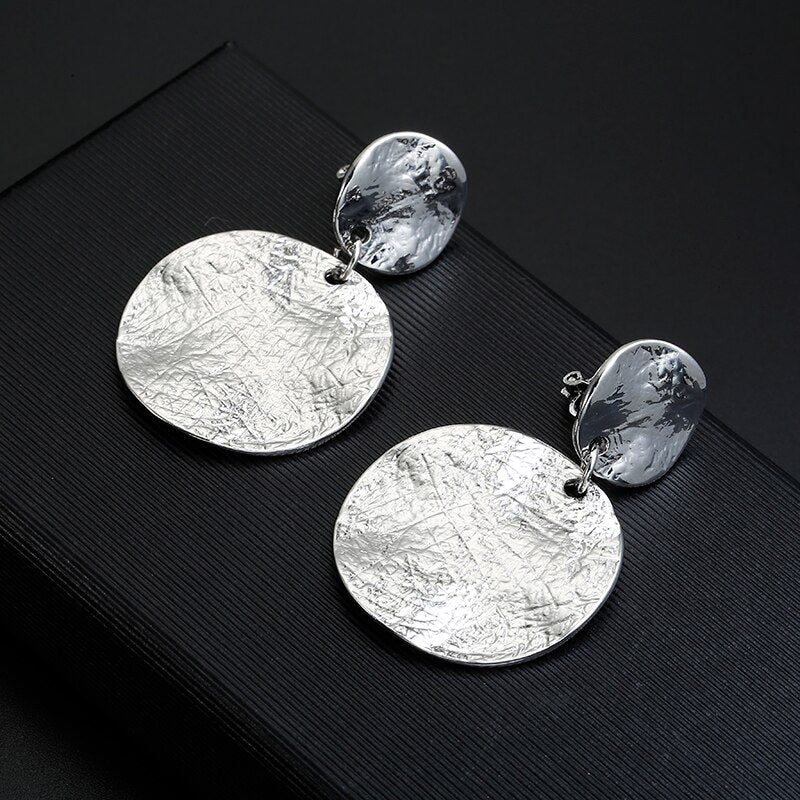 Vintage Metal Textured Round Disc Clip On Earrings