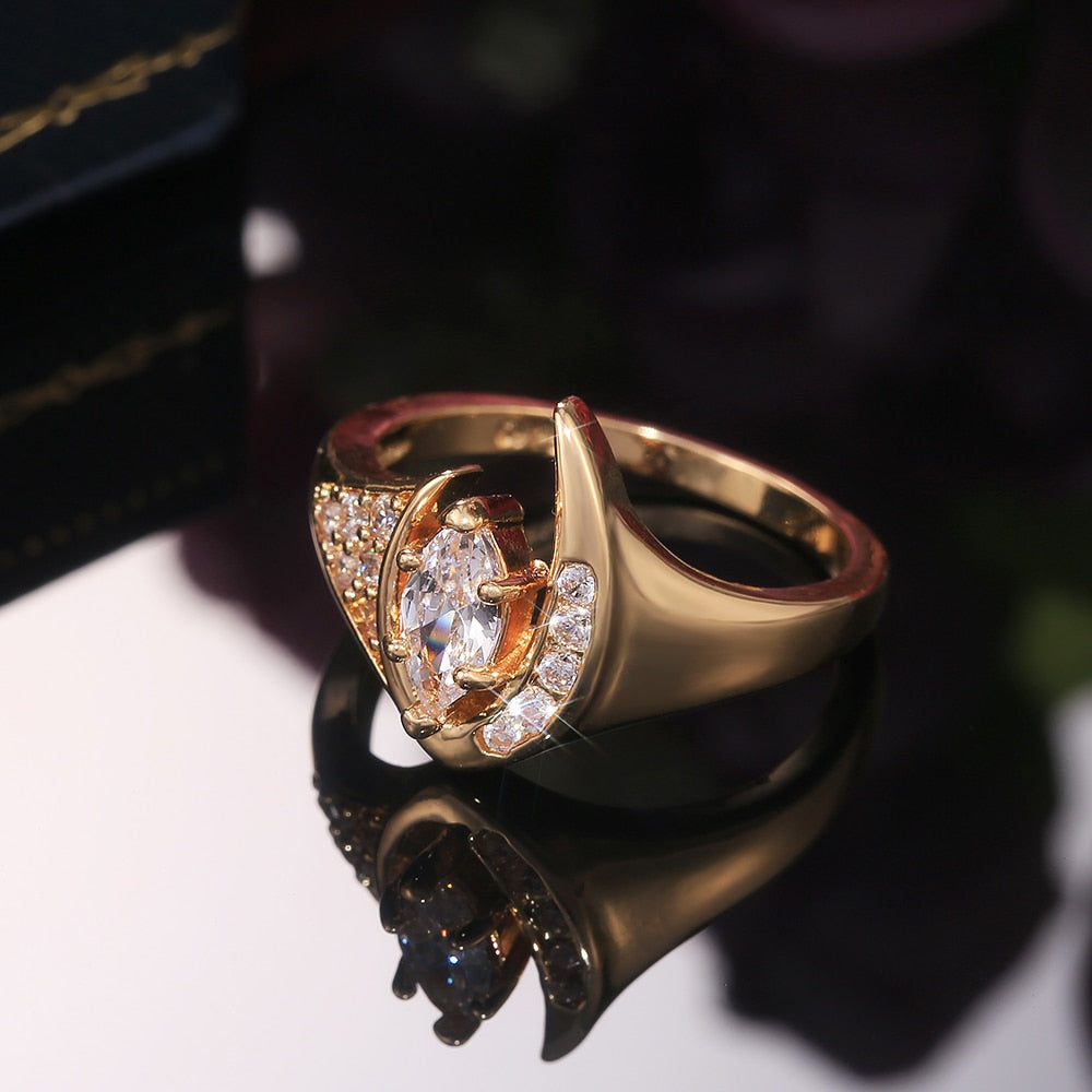 Luxury Gold Color Brilliant CZ Stone Women Wedding Rings